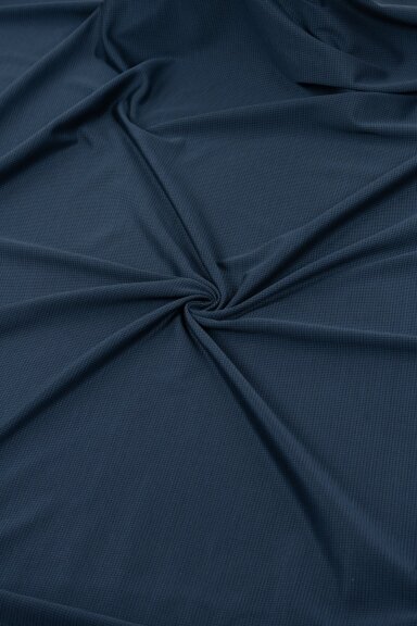 Tamsus šilko ir medvilnės trikotažas Tamsus šilko ir medvilnės trikotažas